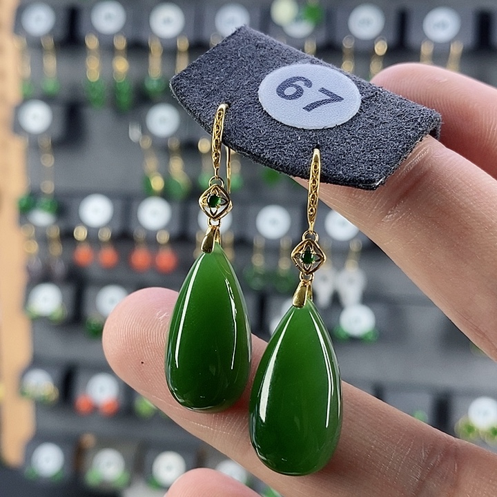 和田玉耳饰18K金镶嵌