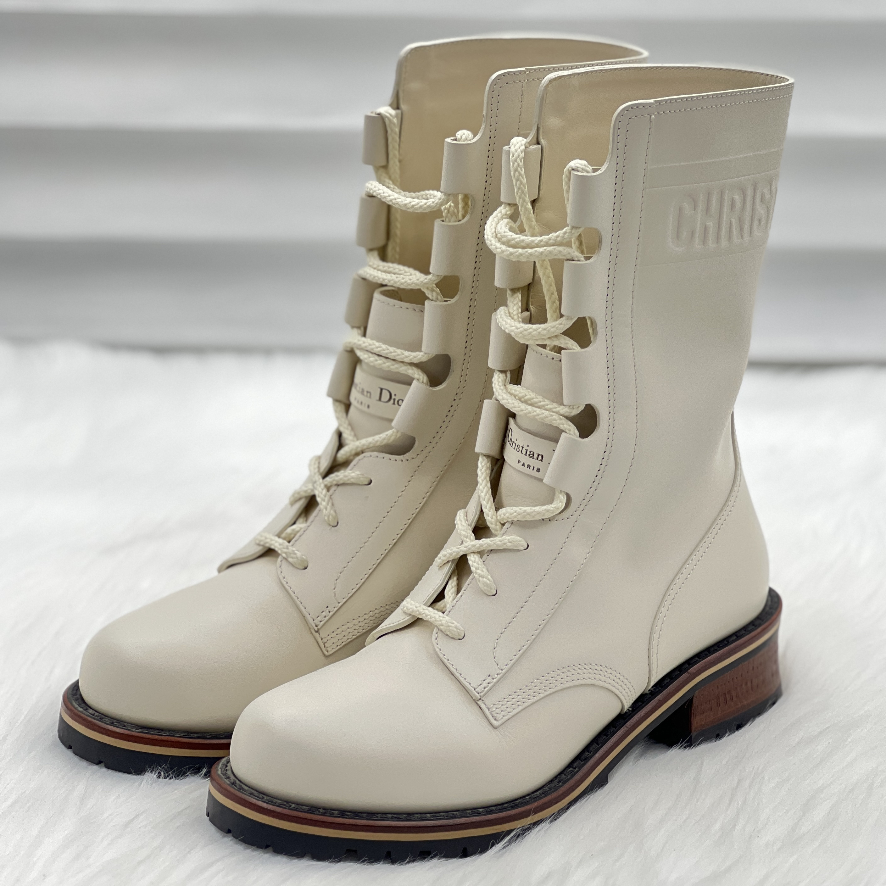 99新 DIOR/迪奥 Christian 马丁靴 37码 公价1.6w g072