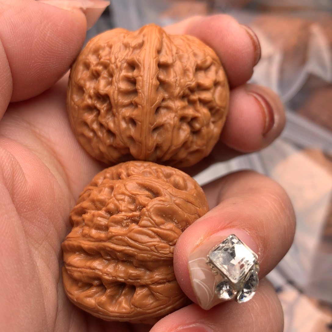 文玩核桃把件F****g元宝90