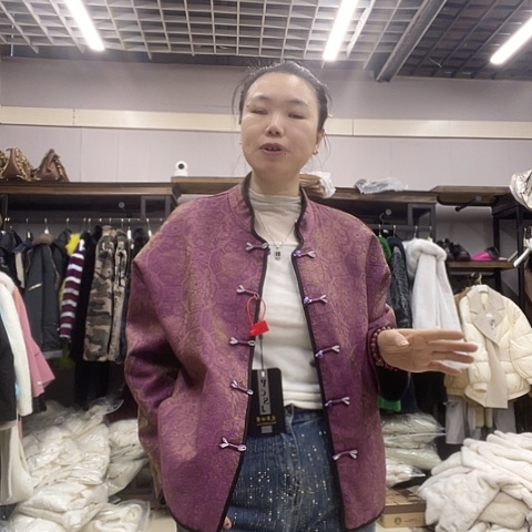 好看好看一点点好看衣服