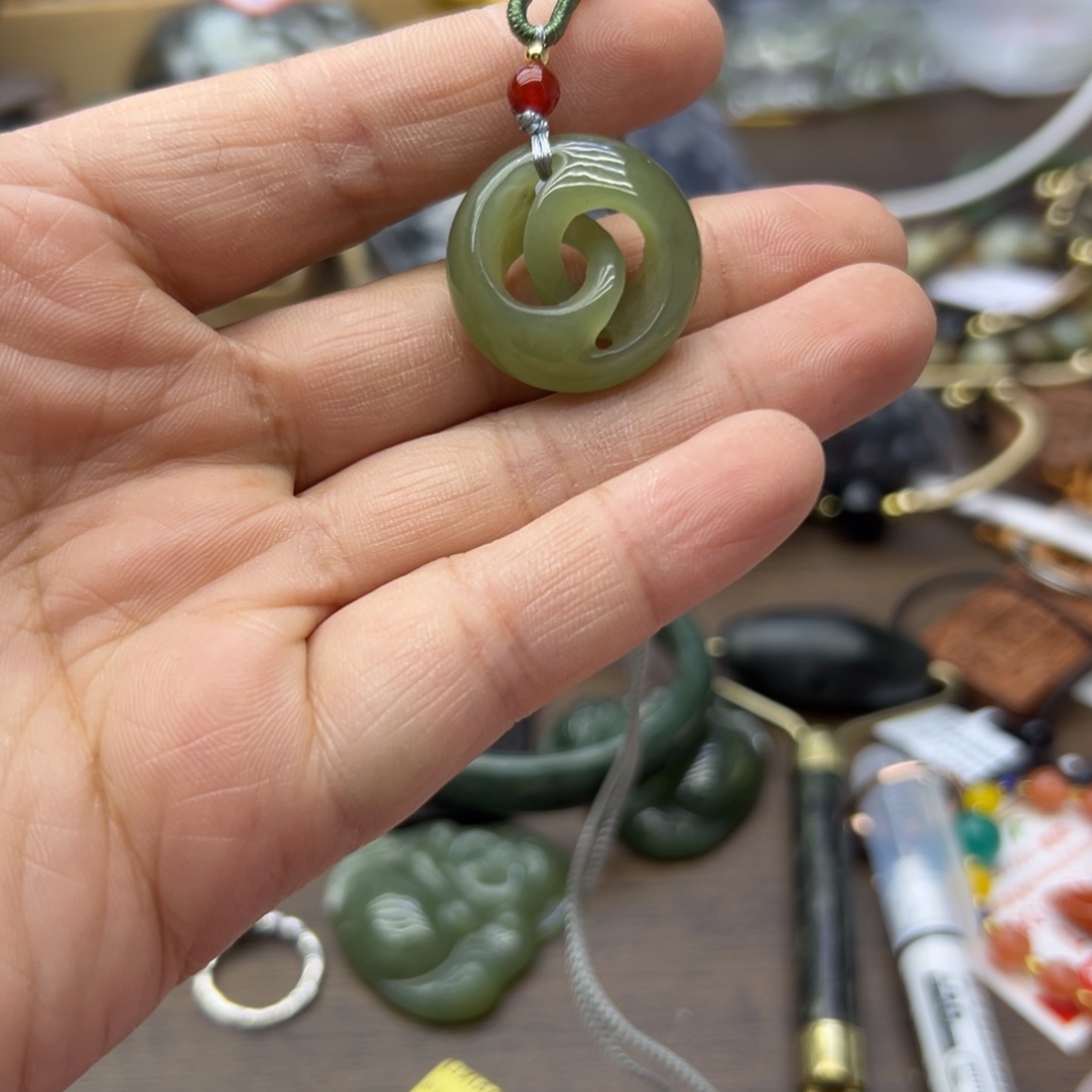 和田玉未镶嵌颈饰24