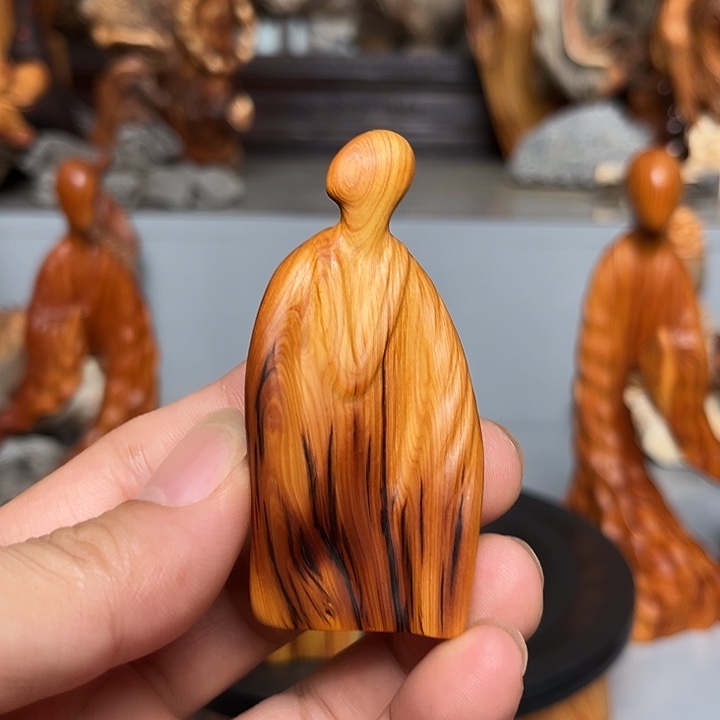 柏木（崖柏）崖柏无相摆件纹理