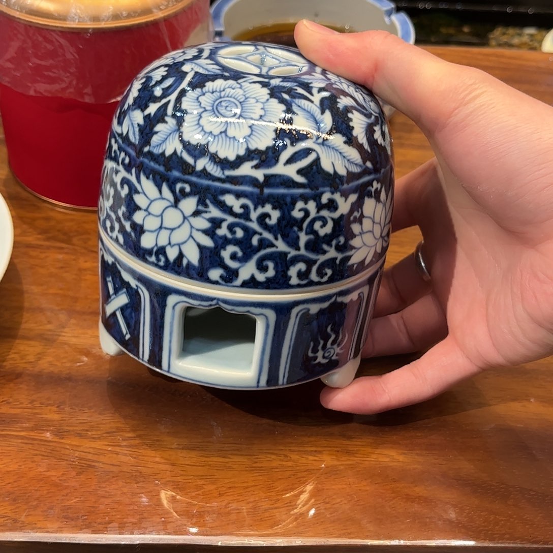 瓷片S***y蓝地牡丹花香炉手绘