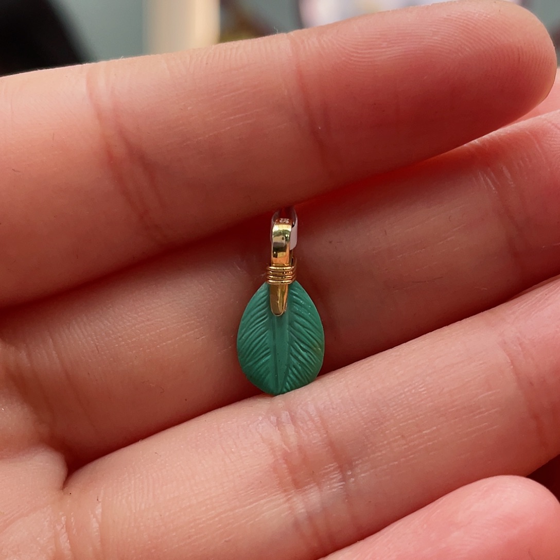 绿松石颈饰未镶嵌