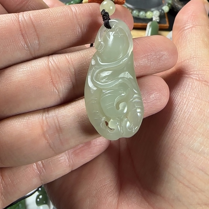 和田玉未镶嵌颈饰福利