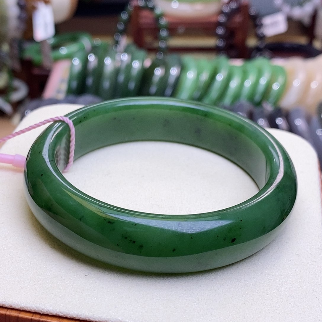 和田玉收藏级老矿料手镯碧玉宽版菠菜绿57.8未镶嵌