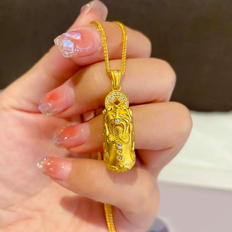 铜合金项链 韦雪同款国潮古法手工镶钻貔貅招财吊坠项链毛衣链女