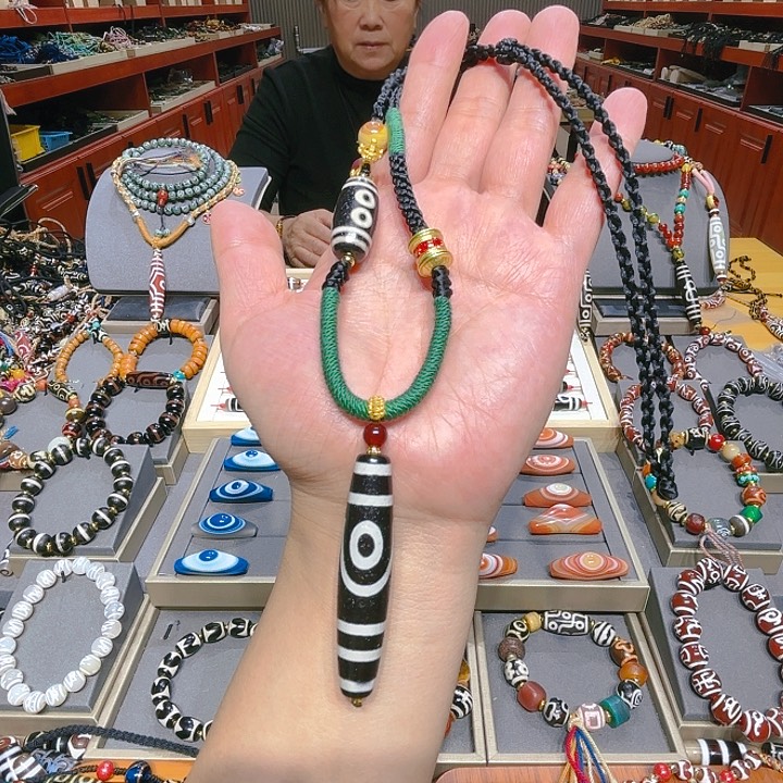 未镶嵌玛瑙/玉髓珠宝奇石