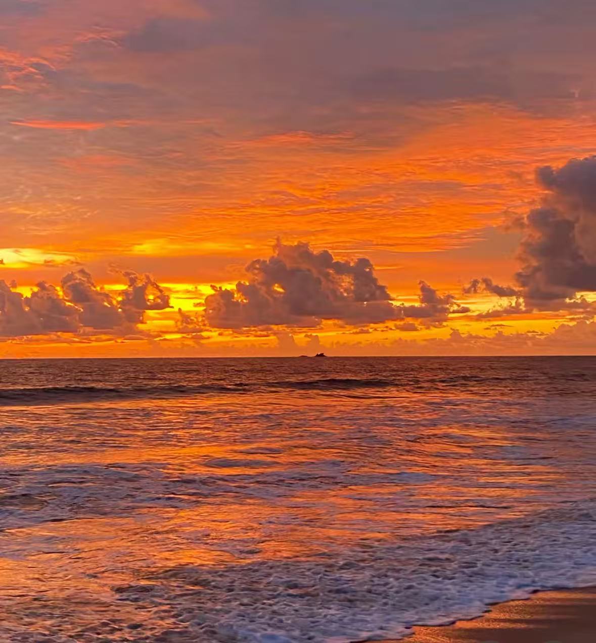 【现货款】 时尚复古个性斜跨手挎包女B10TT