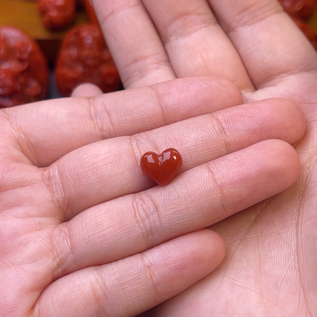 紫***凌南红玛瑙未镶嵌保山10mm尺寸屁桃