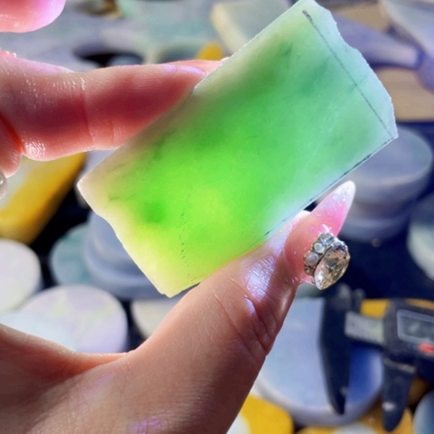 翡翠裸石翡翠原石