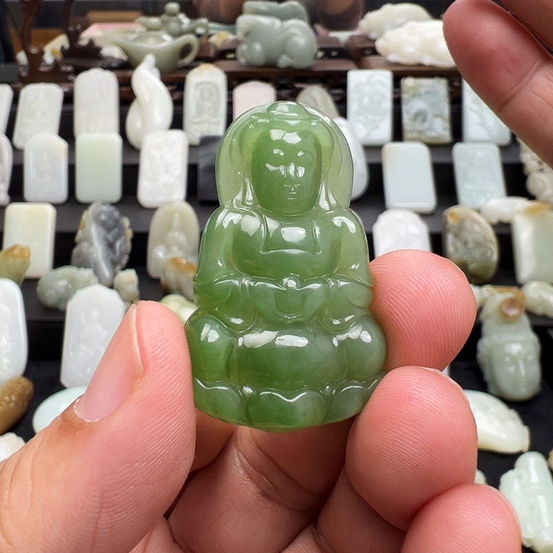 和田玉（碧玉）未镶嵌颈饰