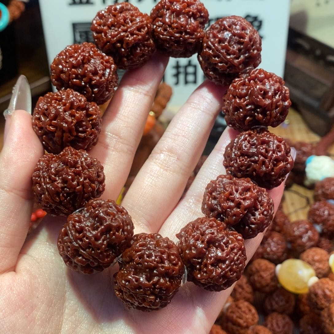 金刚菩提手串255肉玉化