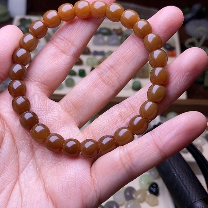 *****和田玉未镶嵌手链