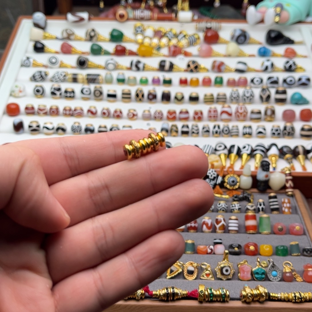 妖***啦玛瑙/玉髓未镶嵌单珠