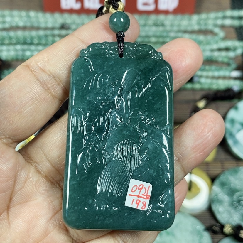 【闪购商品】翡翠颈饰未镶嵌玉吊坠翡翠玉双面山水牌