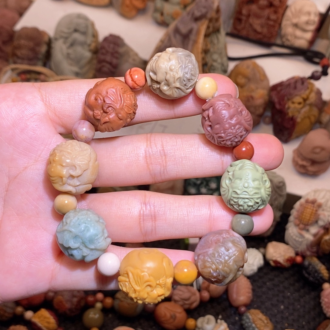 石英质玉（阿拉善玉）手串未镶嵌