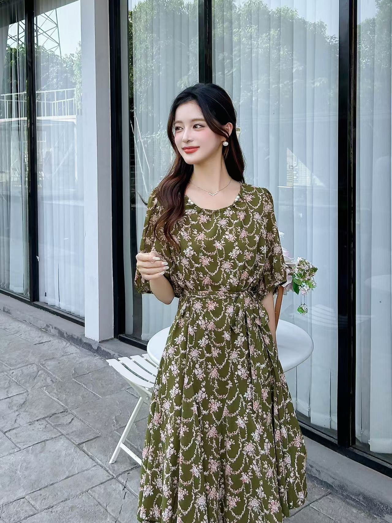 2513 夏季女士时尚百搭系腰连衣裙 F13