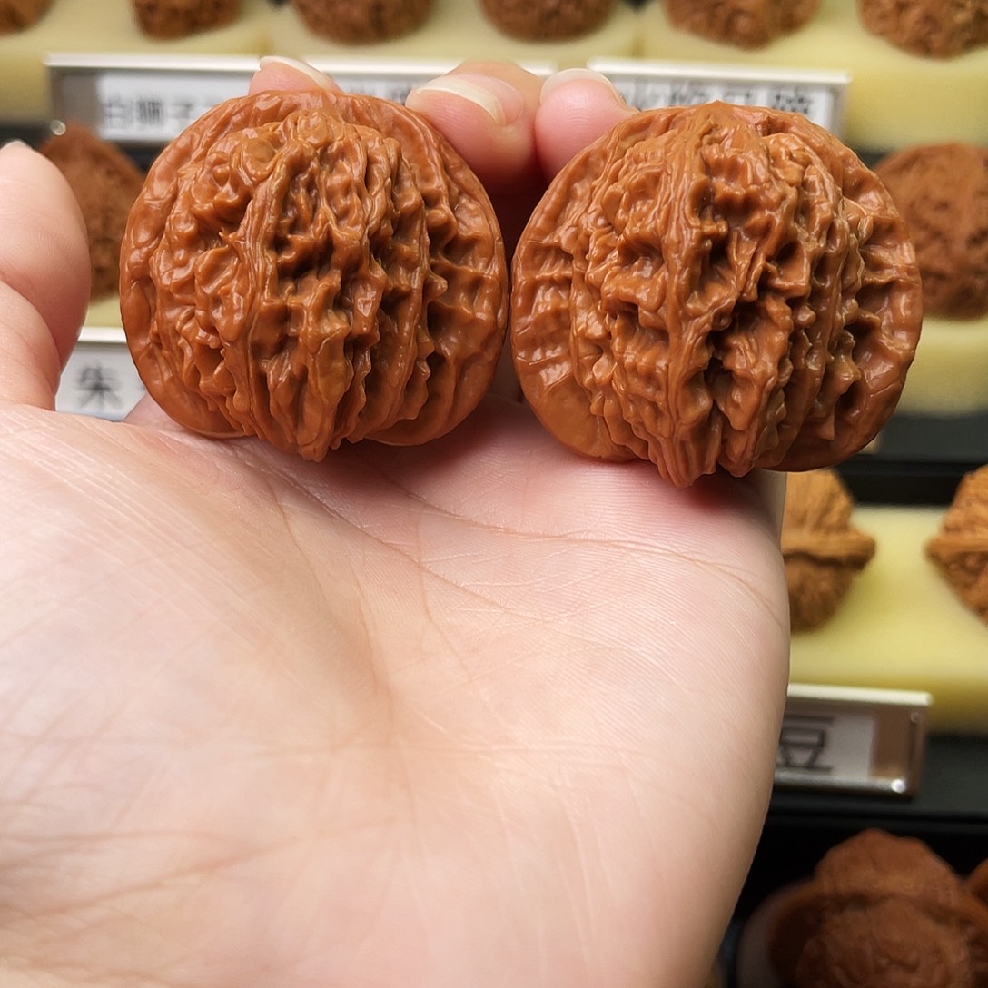 文玩核桃吊坠四座楼43尺917