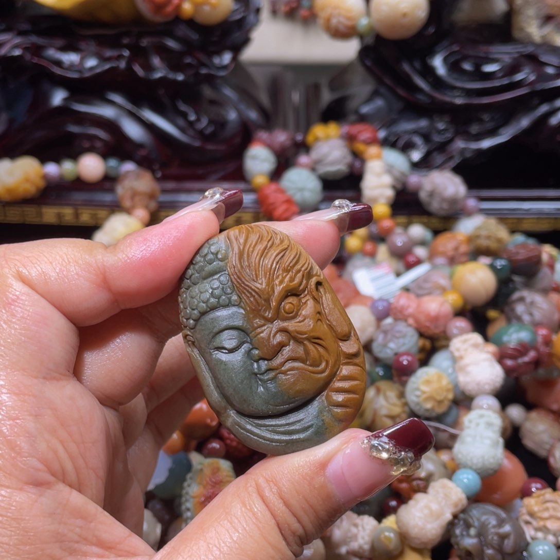 石英质玉手链未镶嵌