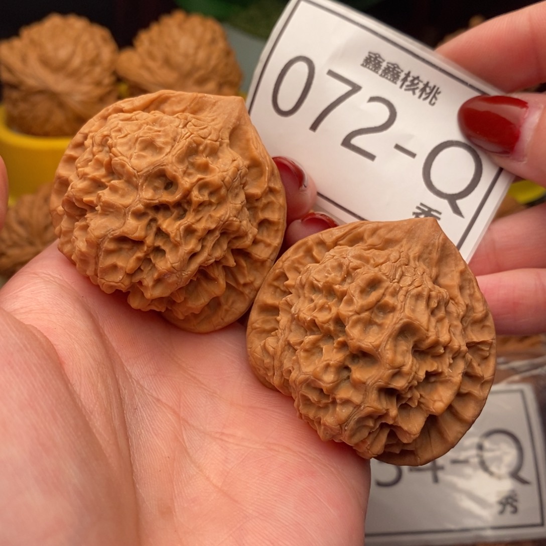 文玩核桃把件陌*官帽45