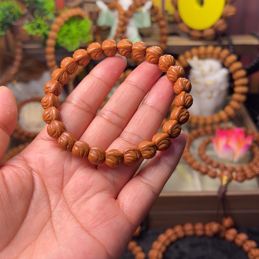栾***店桃核手串金玉龙手串10