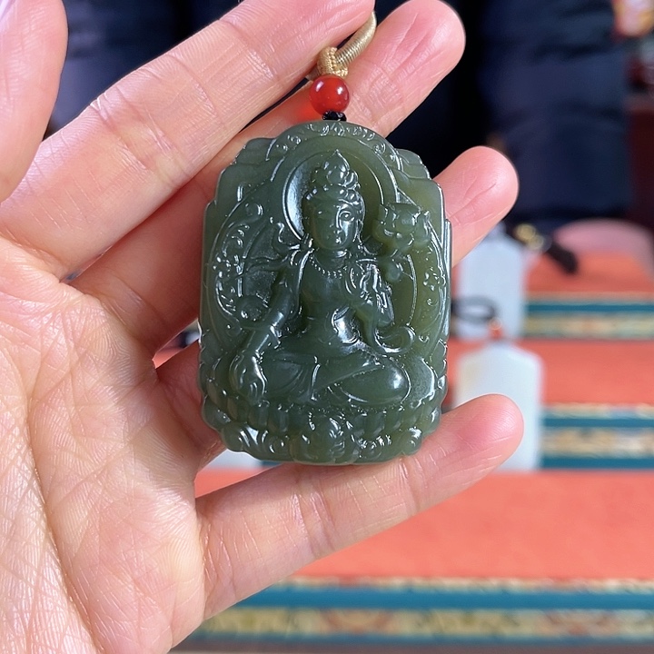 和田玉吊坠未镶嵌