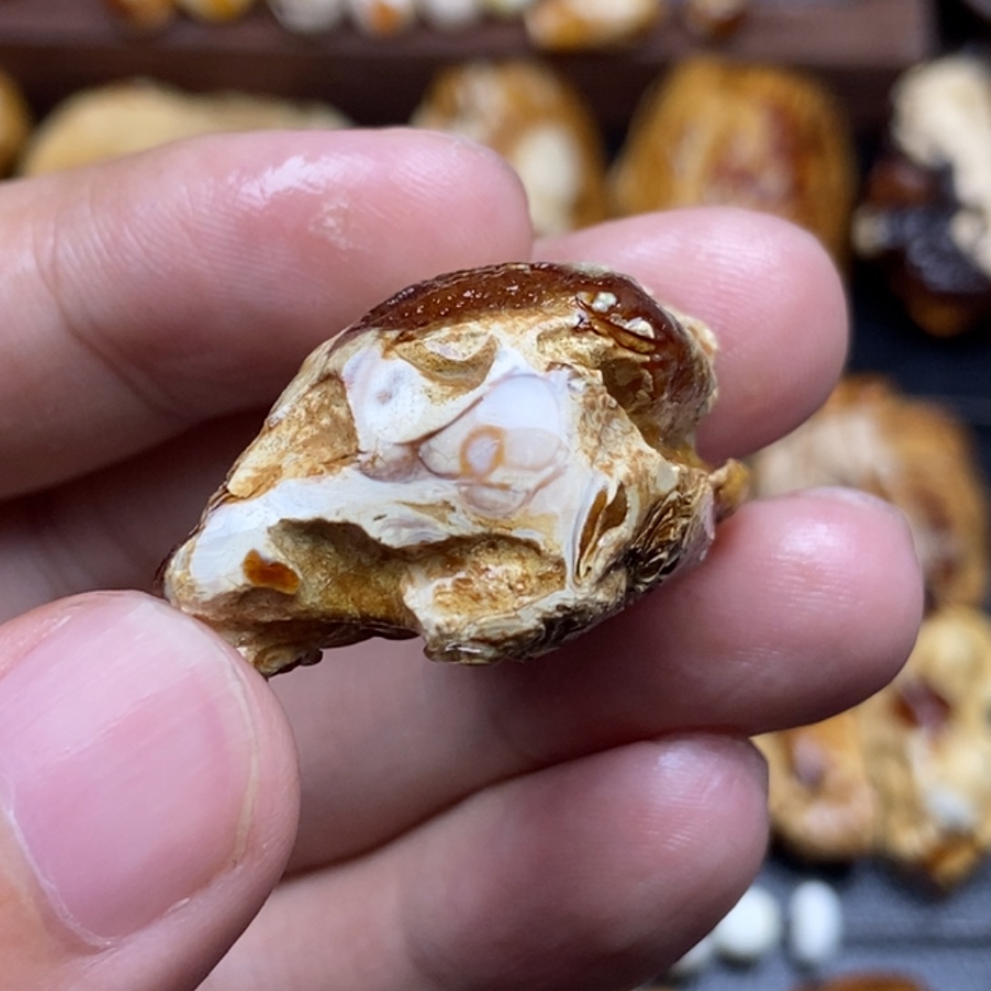 定制琥珀未镶嵌定制琥珀
