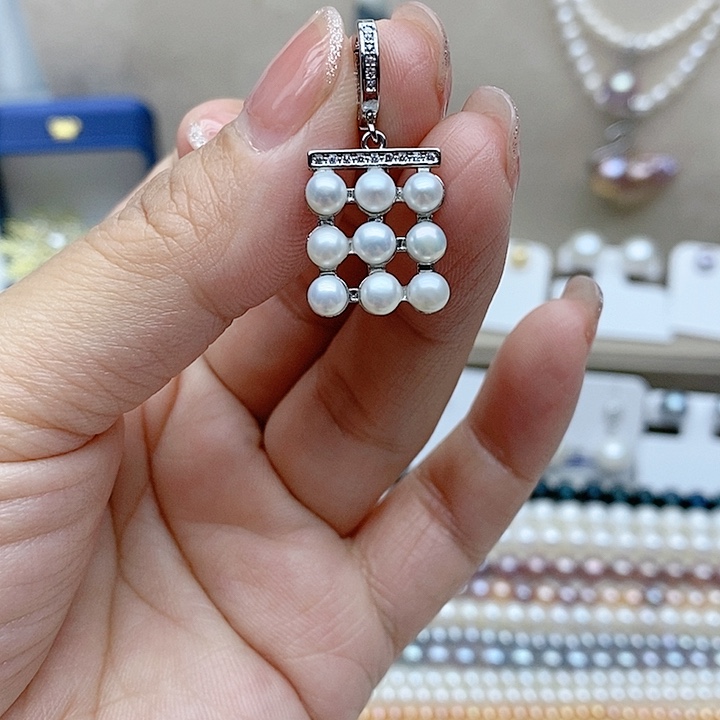 淡水珍珠颈饰未镶嵌