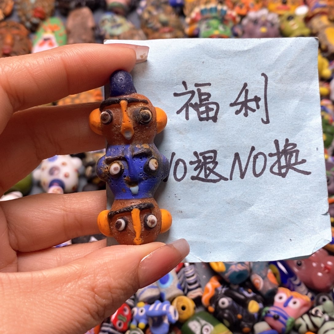 琉璃颈饰印度尼西亚三脸娃