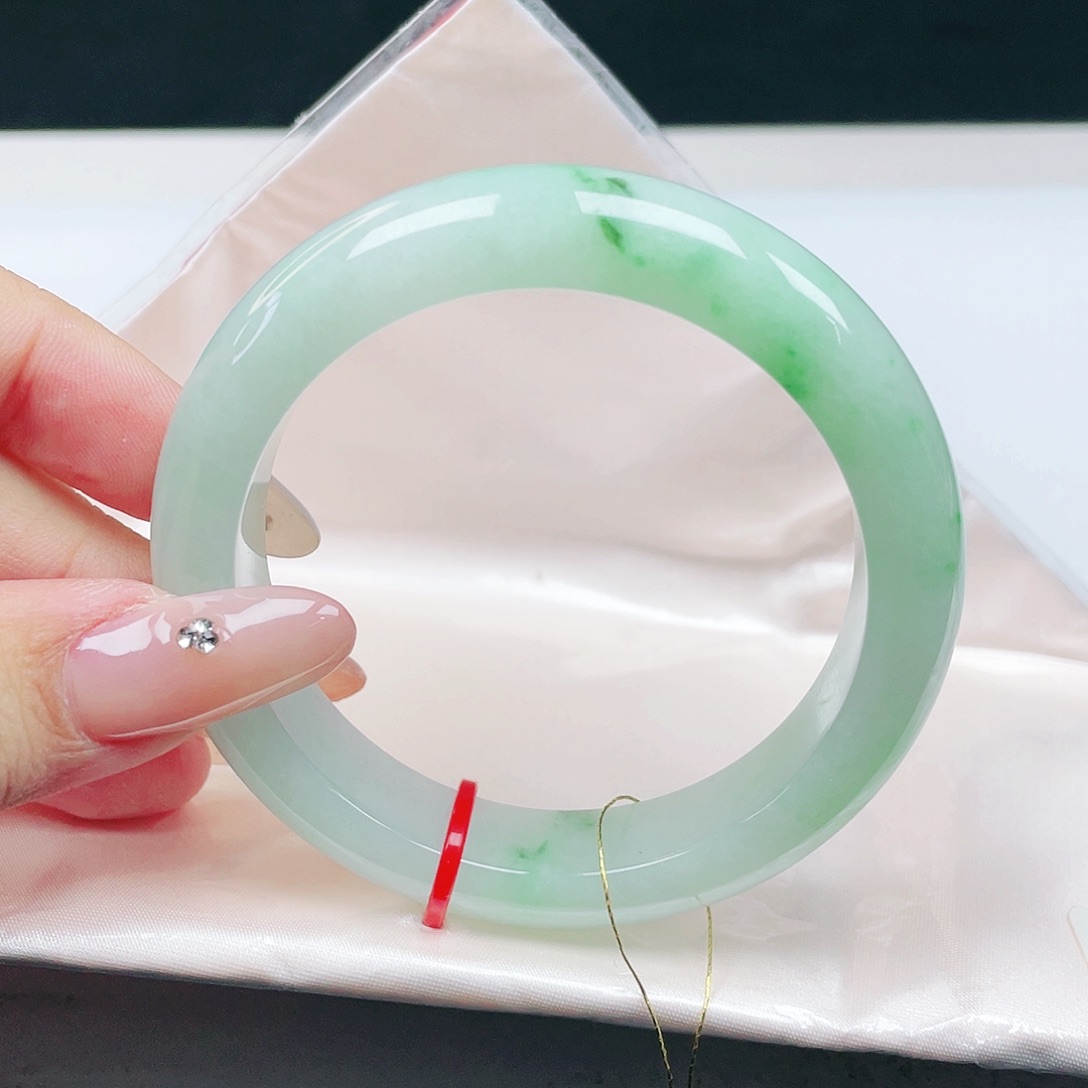 翡翠未镶嵌手镯 正圈54+