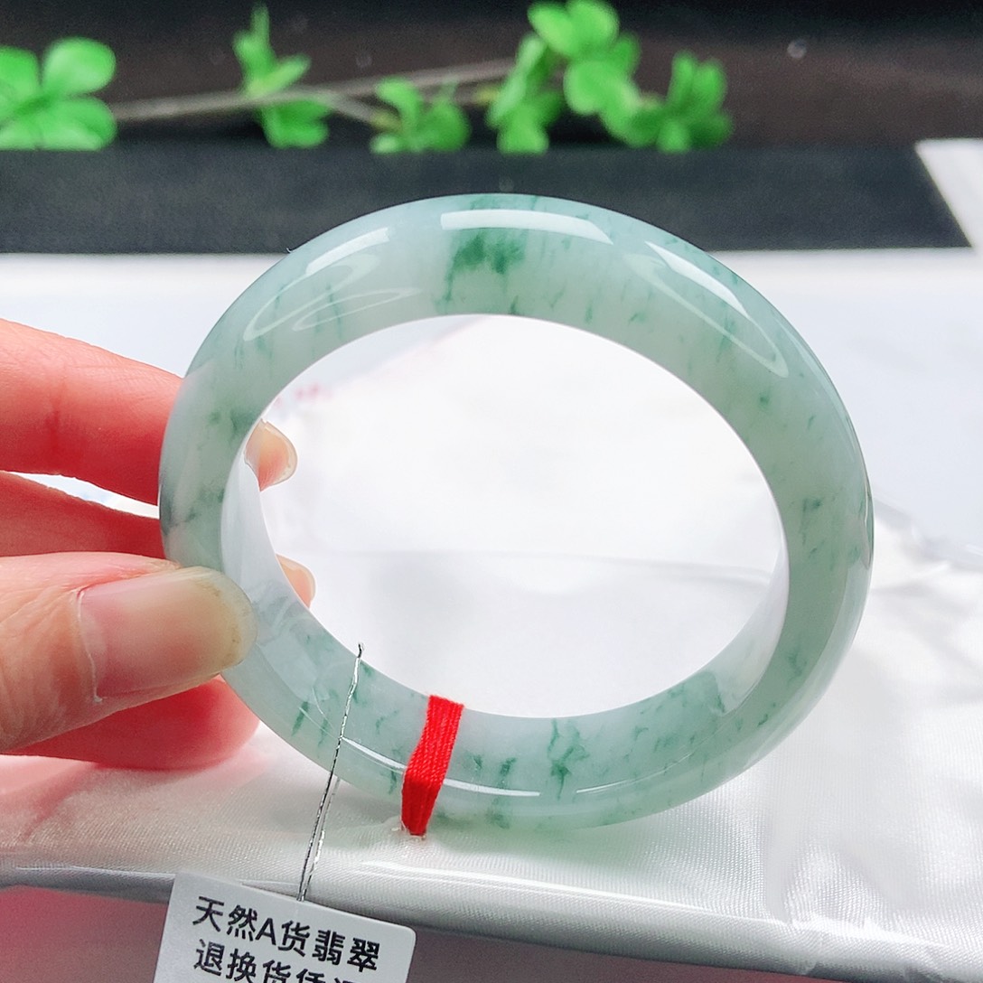 未镶嵌手镯翡翠52圈