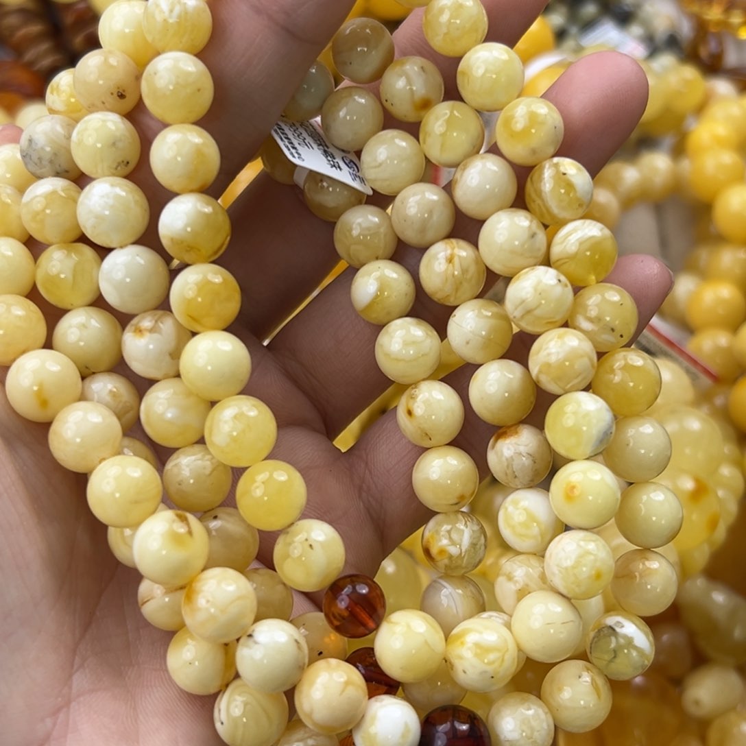 琥珀珠宝奇石未镶嵌