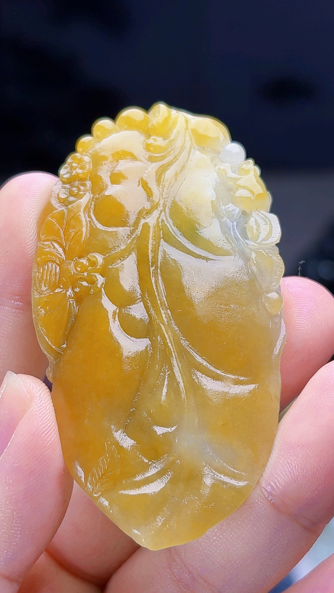 天然缅甸翡翠冰胶黄翡叶子毛货买断需抛光尺寸72-38-9.5