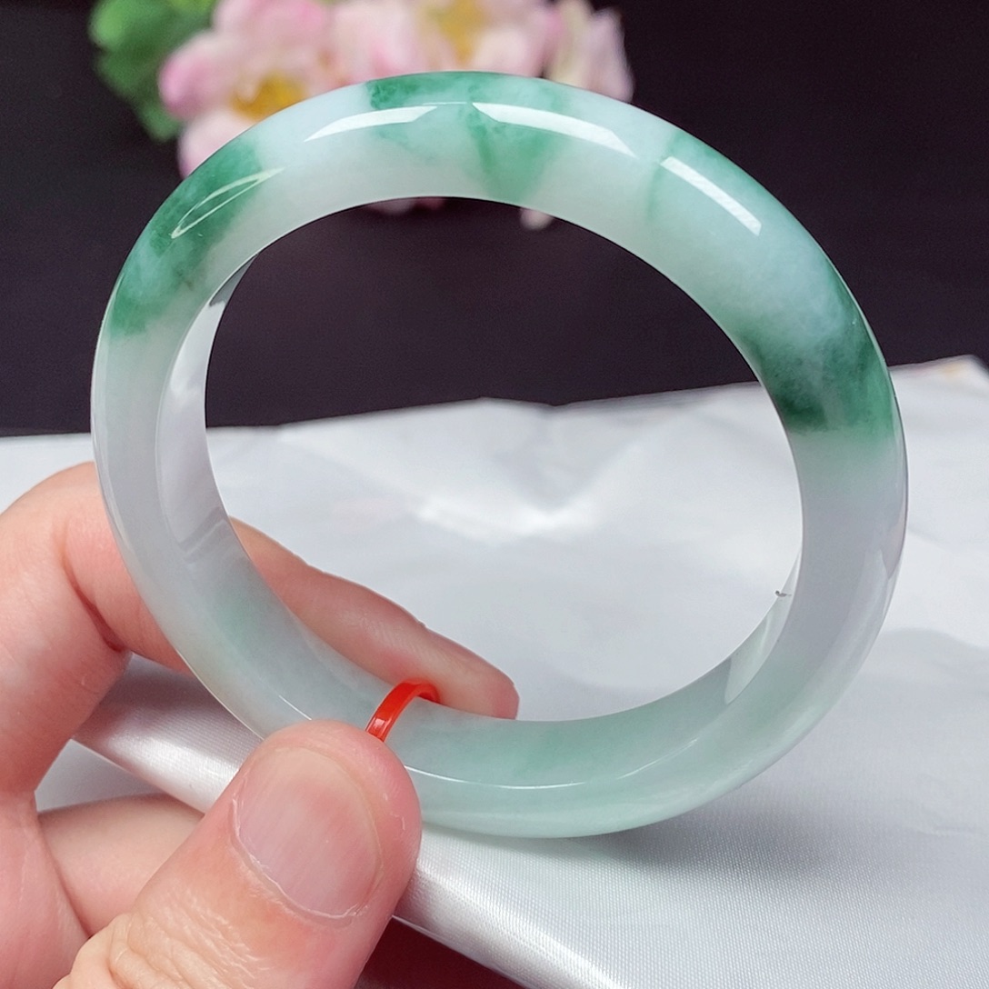 翡翠未镶嵌手镯55圈