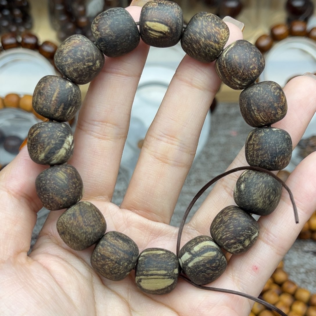 高***极贡木印尼13/14黑火焰麻丝妖花