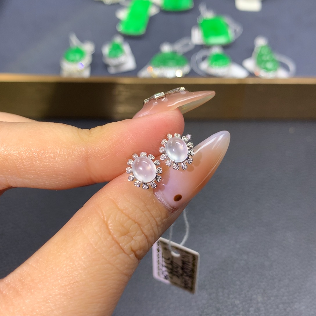 翡翠耳饰18K金镶嵌翡翠