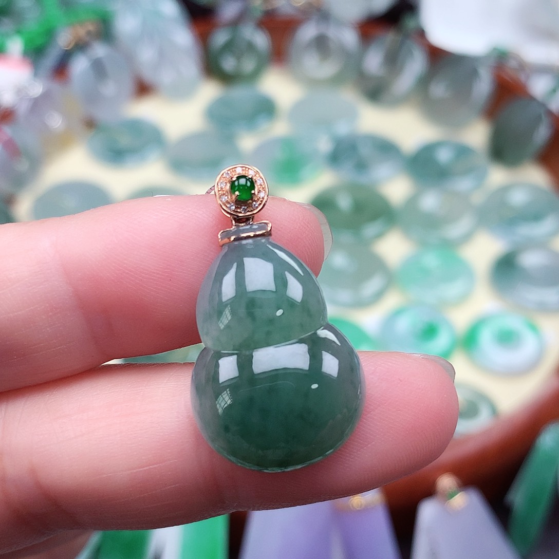 翡翠18K金镶嵌吊坠(不含链)吊坠