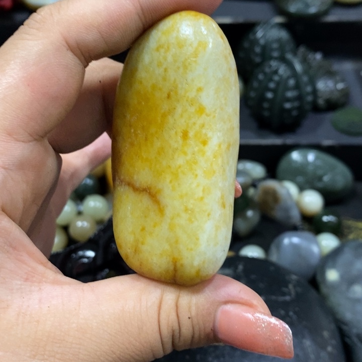 未镶嵌和田玉（糖玉）挂件