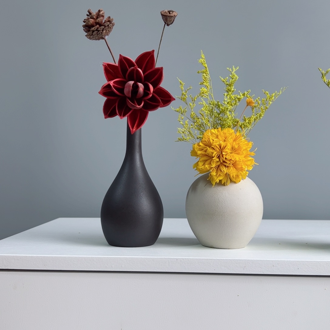 摆件陶瓷小花瓶摆件含花总高约20-30cm