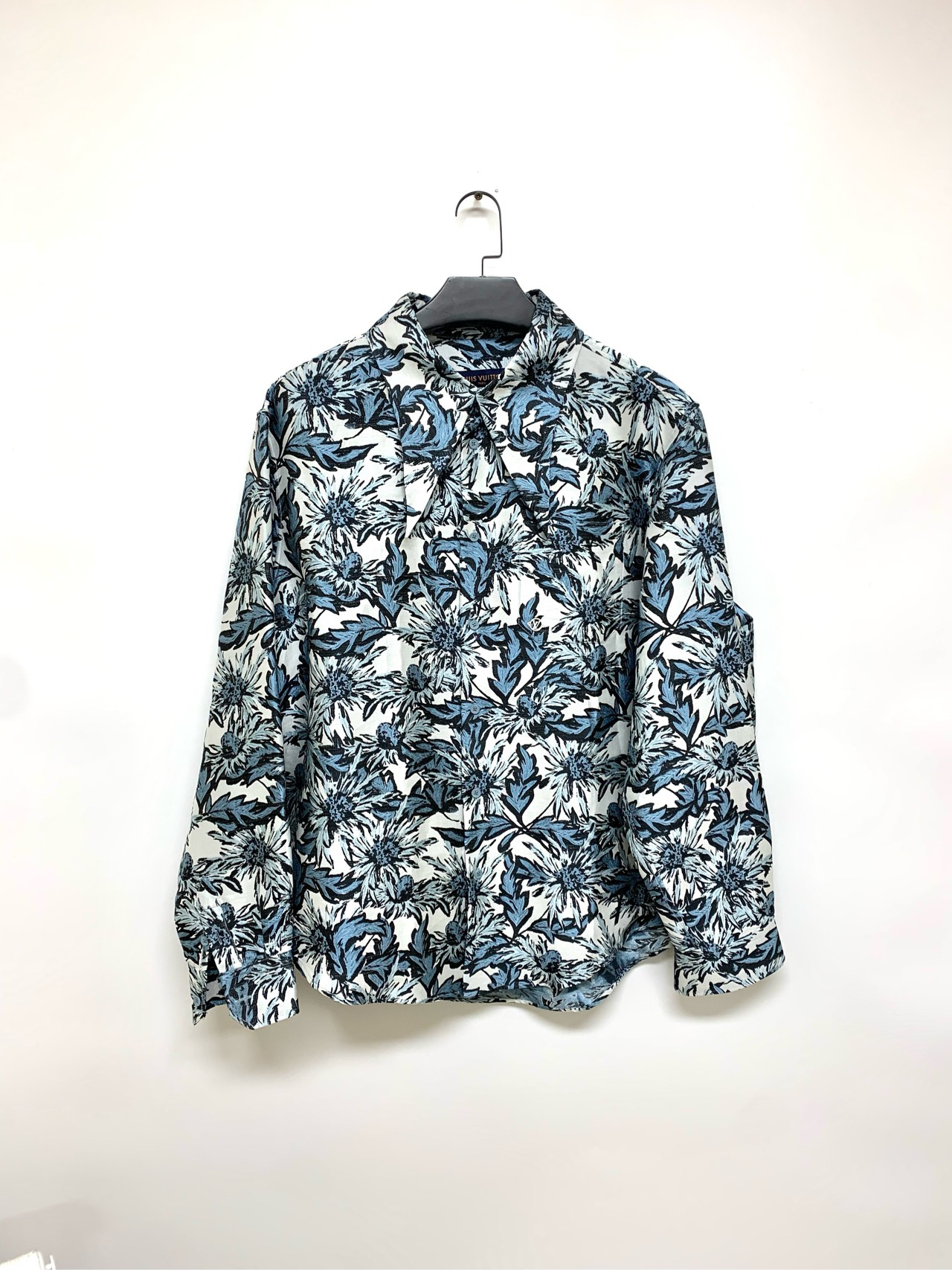 99新  【Lv】路易威登花卉满印长袖衬衫/4L码 /Y11507232