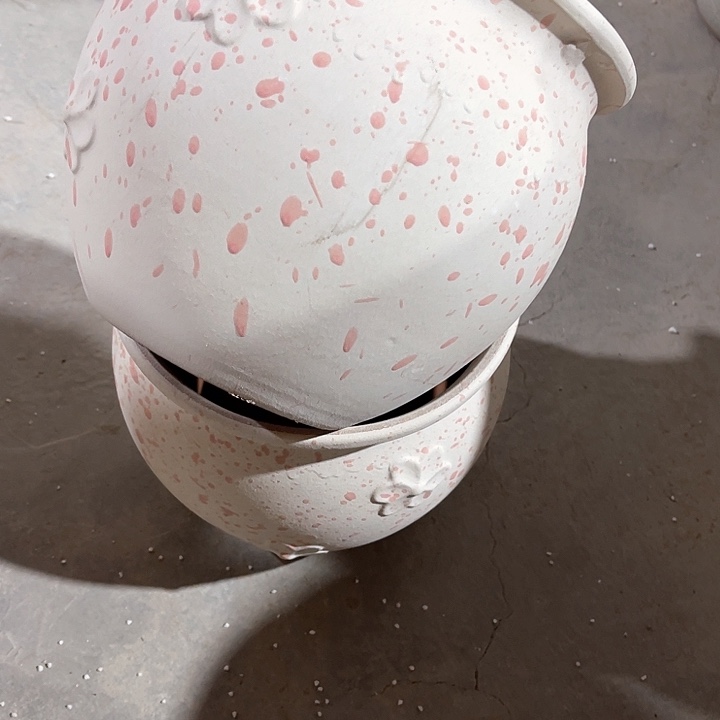 红陶口径20高度18两只正品