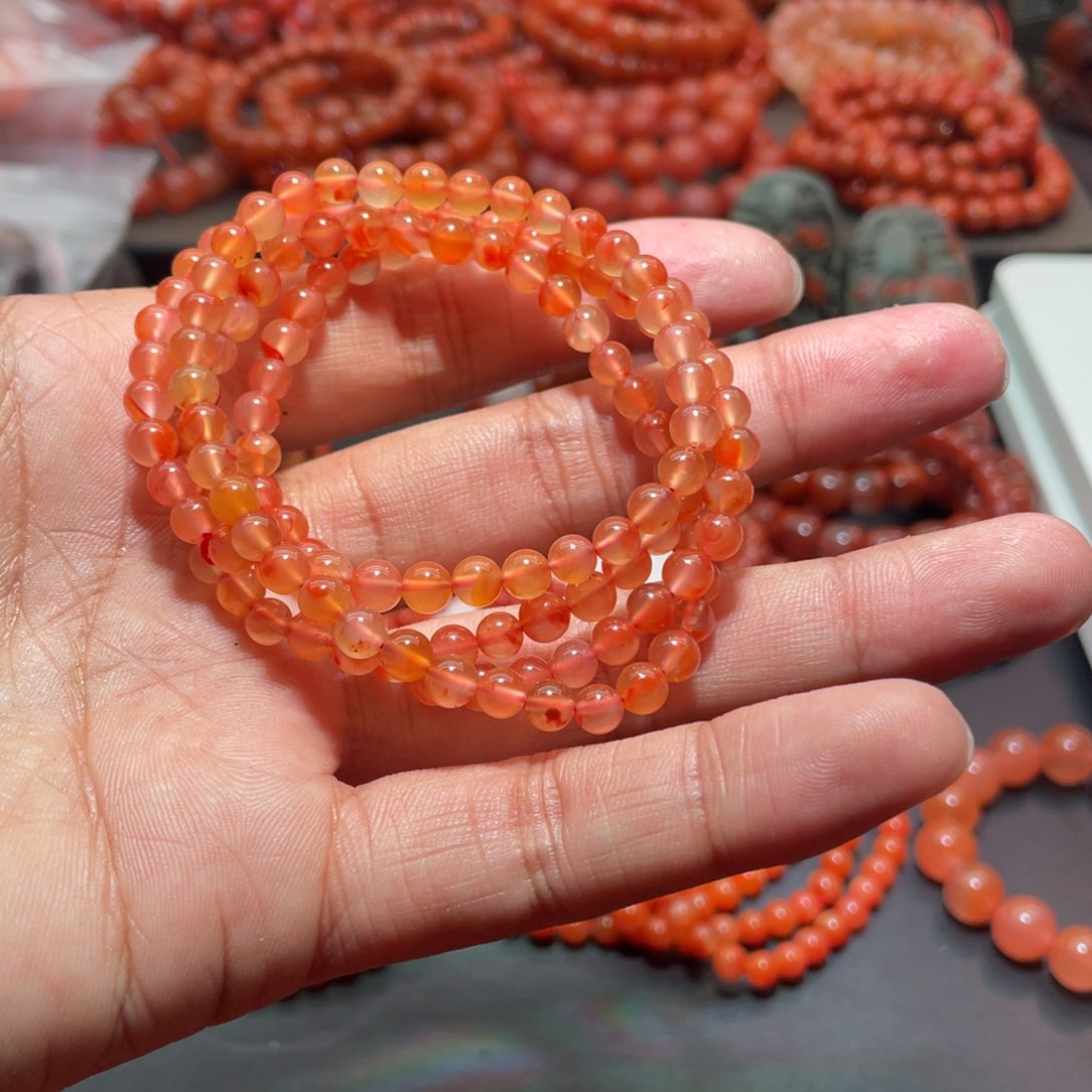 南红玛瑙手链未镶嵌