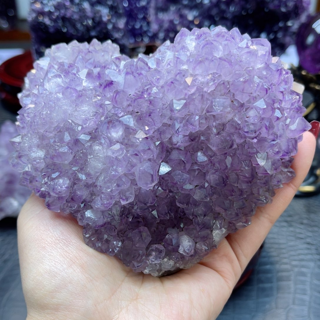 紫晶大型摆件（非配饰）未镶嵌