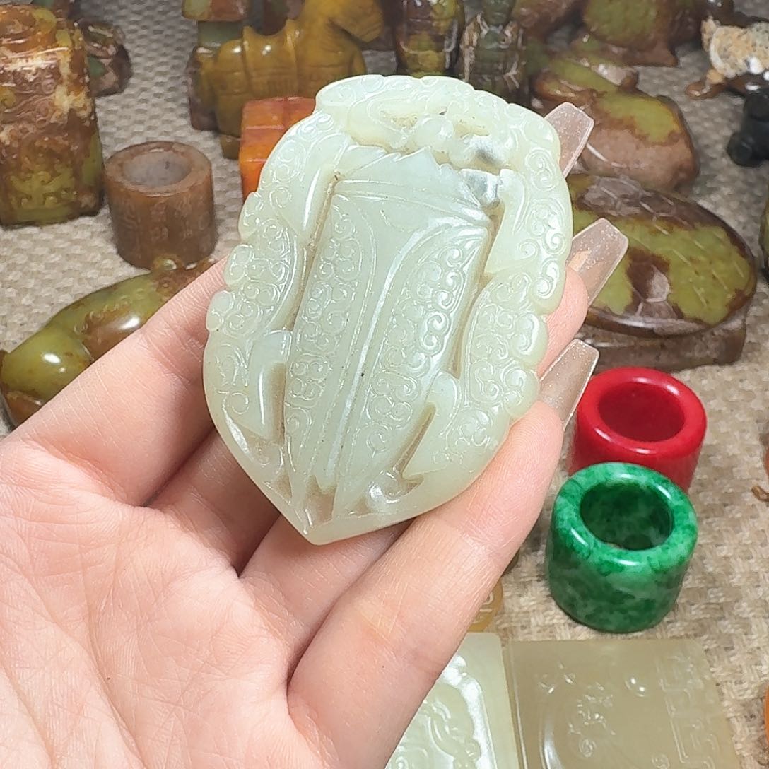 白玉菩提吊坠挂件