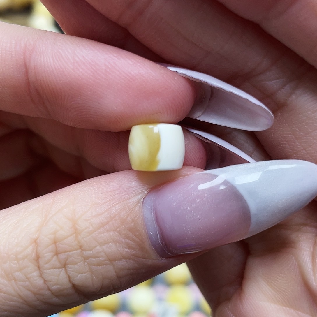 琥珀珠宝奇石未镶嵌道****鱼9*7.5mm微瑕福利款