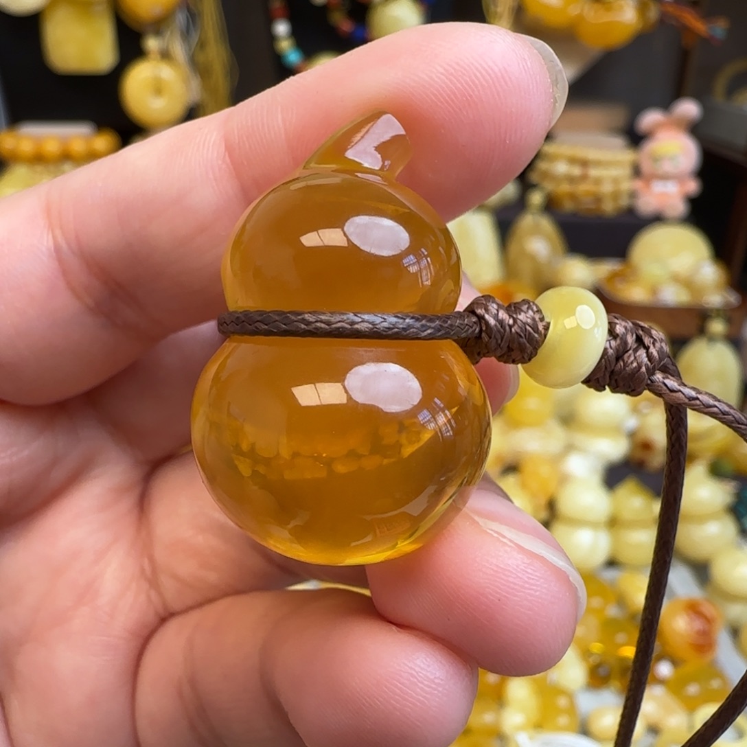 琥珀未镶嵌套链天然俄料琥珀葫芦吊坠