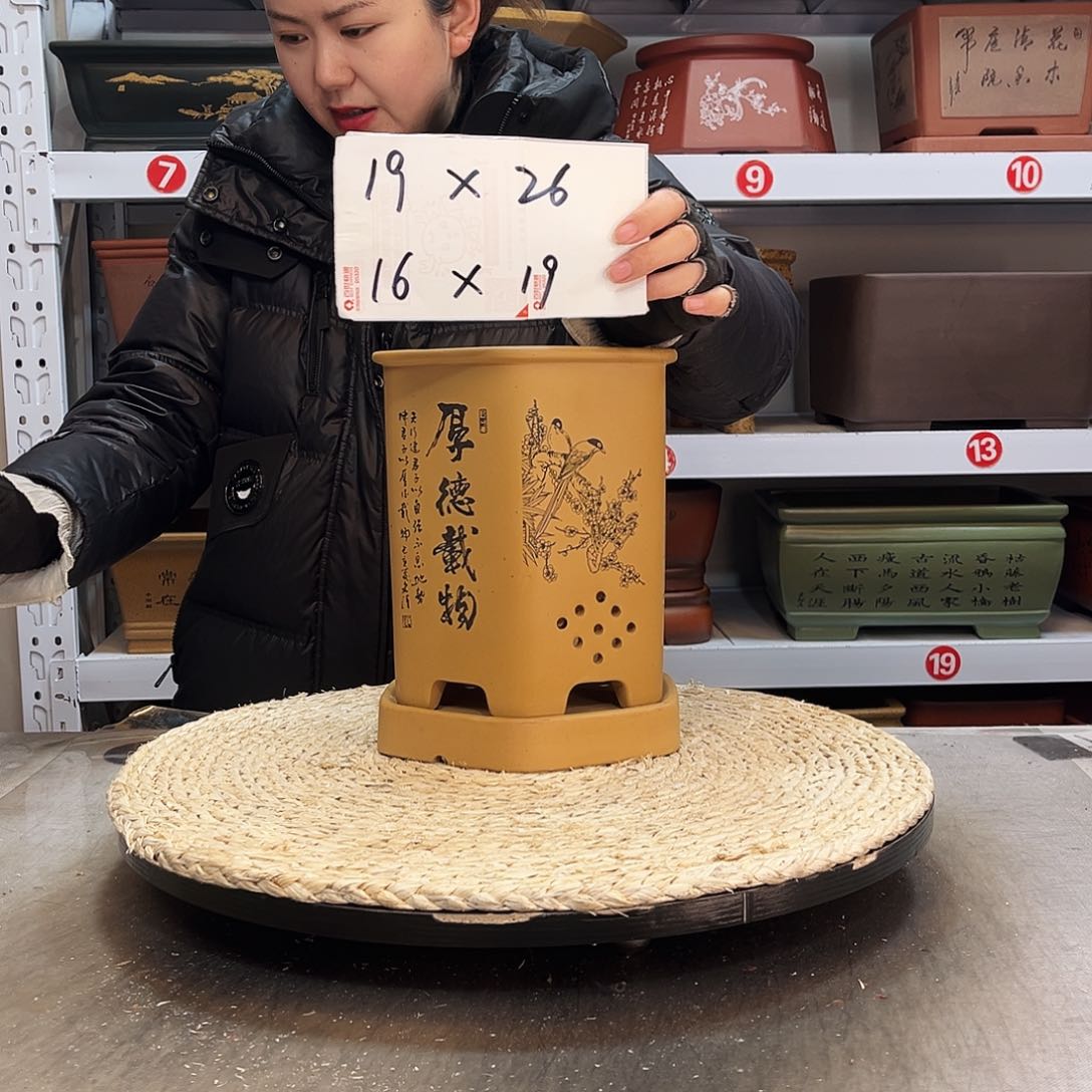 紫砂花盆紫砂花盆