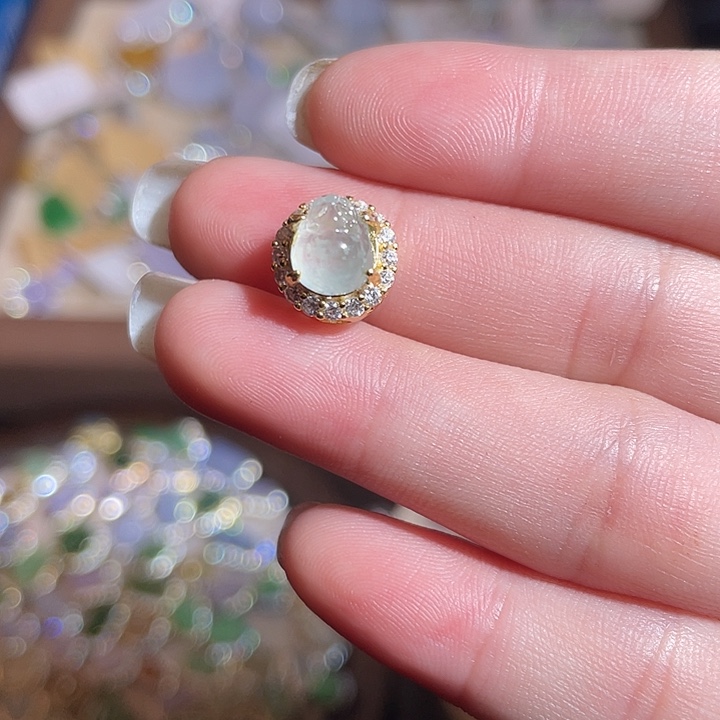 翡翠银S925镶嵌颈饰翡翠