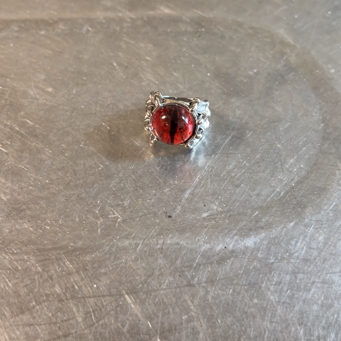 家居摆件等多种形式的装饰